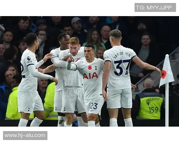 热刺与切尔西友谊赛激战四三点球大战引发争议与热议 热刺与切尔西友谊赛激战四三点球大战引发争议与热议