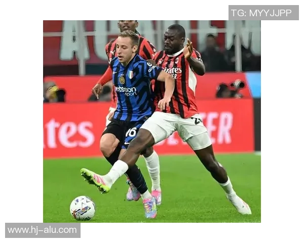 英超激战曼联大胜那不勒斯点球大战引发全场狂欢