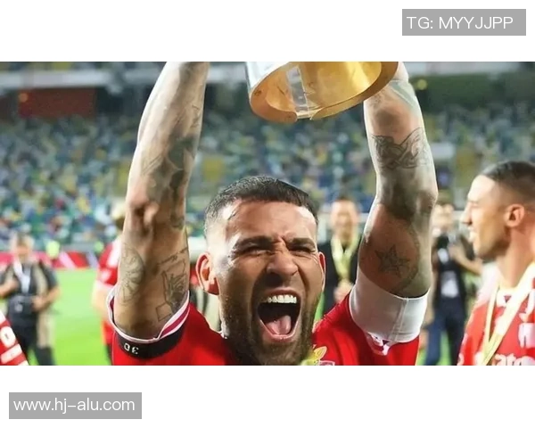 德甲盛宴波尔图狂胜里昂引发争议判罚全场沸腾